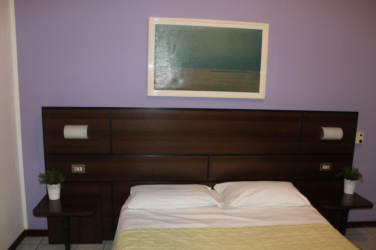 Hotel La Pace Milano Ngoại thất bức ảnh